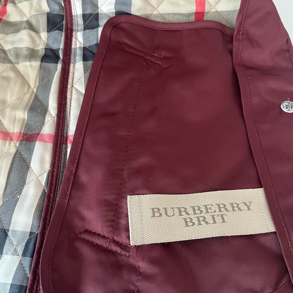 Burberry Quilted Jacket - Picture 10 of 11